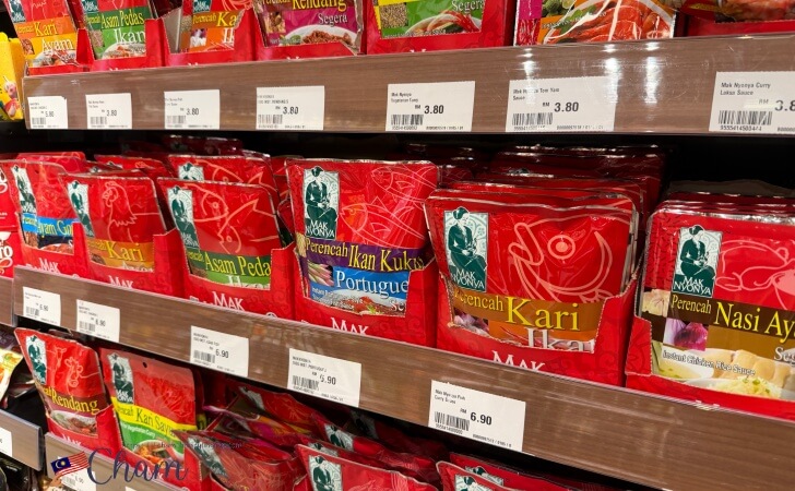 ニョニャ系の調味料の売り場