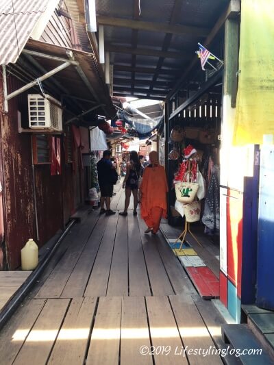 姓周橋（chew jetty）の内部