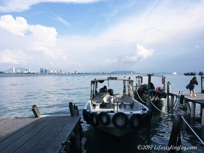 姓周橋（chew jetty）からの眺め