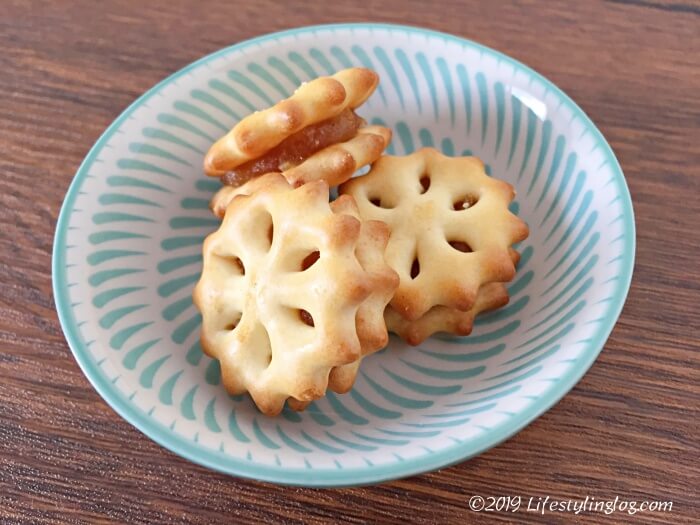 鍾漢元餅舖（Ching Han Guan Biscuits）のパイナップルジャムビスケット