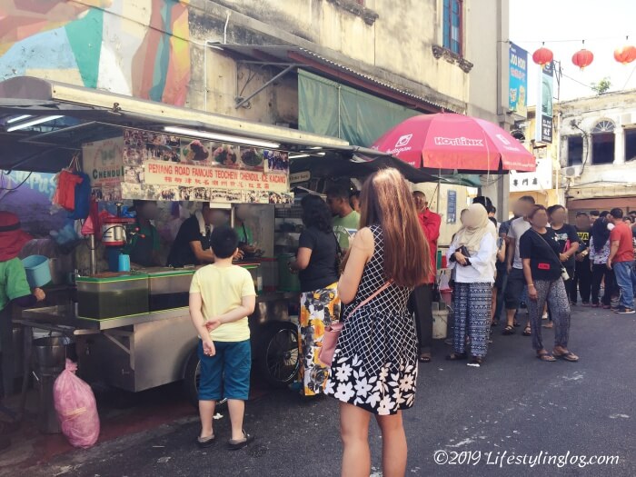 Penang Road Famous Teochew Chendulの本店と行列