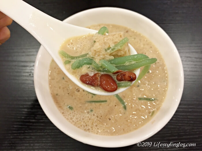 Penang Road Famous Teochew Chendulのフランチャイズ店のチェンドルの具材