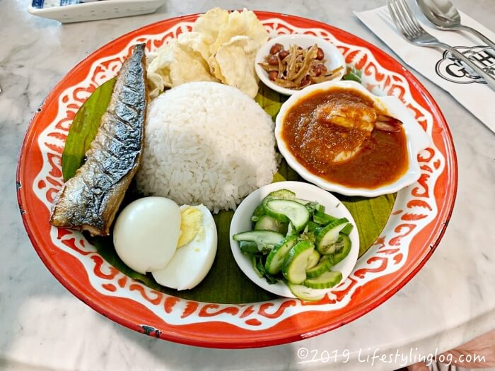 Mews CafeのNasi Lemak