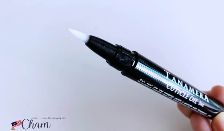 TANAMERA（タナメラ）のキューティクルオイルのキャップをはずしたところ