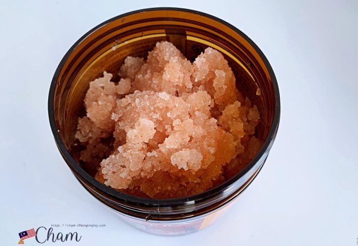 TANAMERA（タナメラ）のヒマラヤロックソルトボディスクラブ