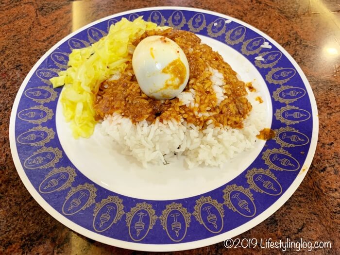 Nasi Kandar Pelitaのナシカンダーの料理