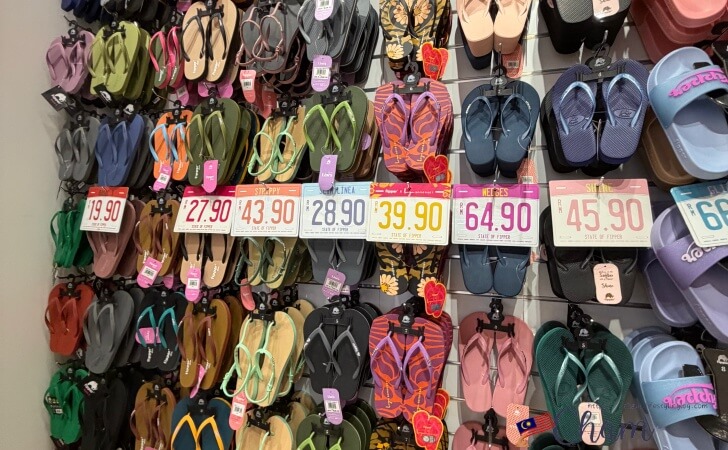 fipperで販売されているサンダル