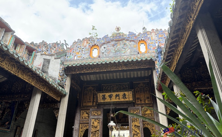 Pinang Peranakan Mansion(ペナンプラナカンマンション)の横にあるお寺