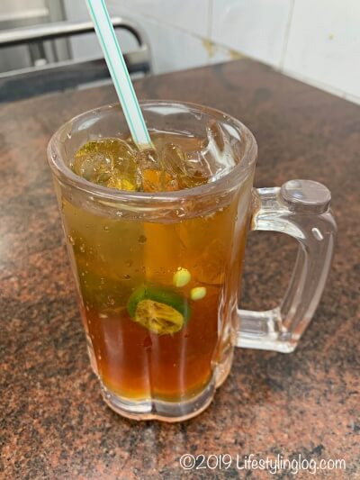 マレーシアのTeh-O-Ice-Limau（テーオーアイスリマウ）