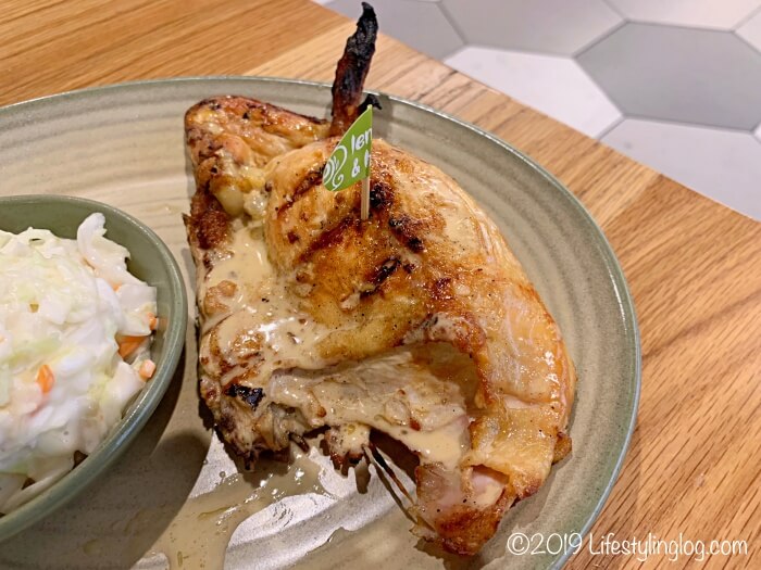 Nando'sの手羽部分のPERi-PERi Chicken（ペリペリチキン）