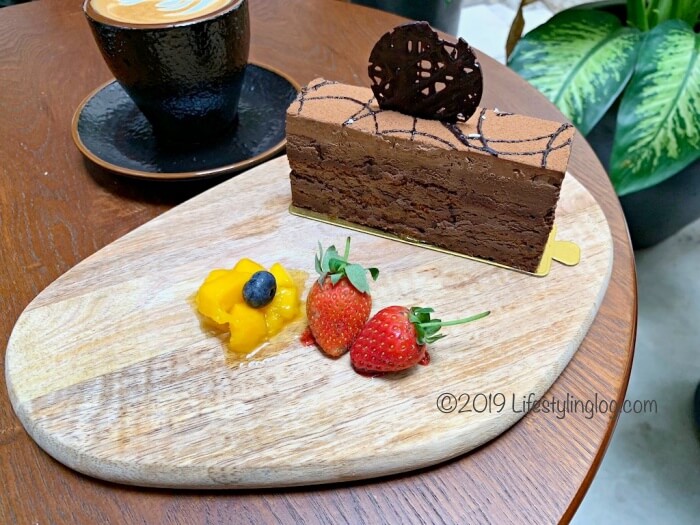 Beryl's LOT18のChocolate Truffleケーキ