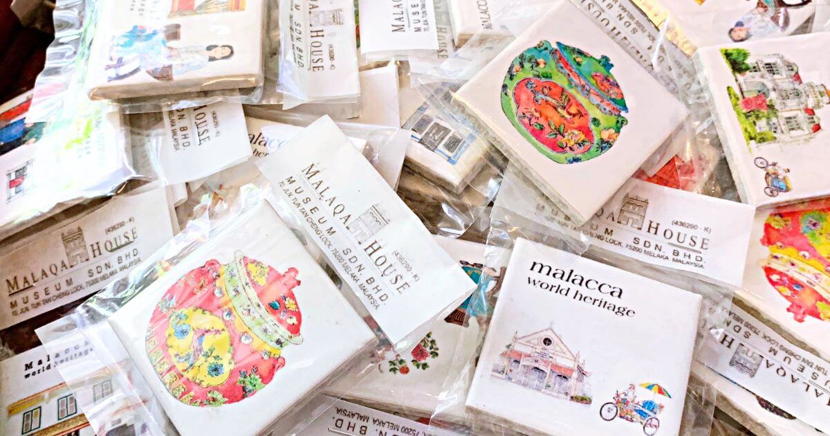MALAQA HOUSE（マラッカハウス）で販売されているニョニャデザインのタイル
