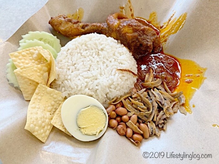 オールドタウンホワイトコーヒー（OLDTOWN White Coffee）のNasi Lemek（ナシレマ・ナシルマ）