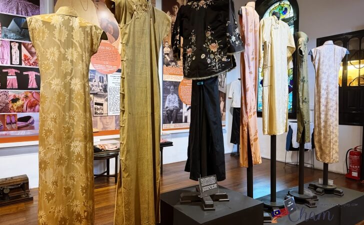 ブルーマンション(Cheong Fatt Tze Mansion)に展示されているチョンサム