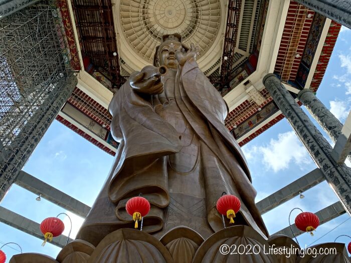 極楽寺（Kek Lok Si Temple）の巨大観音像