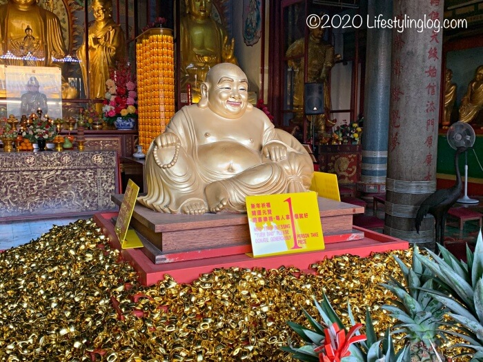 極楽寺（Kek Lok Si Temple）にある金元寶