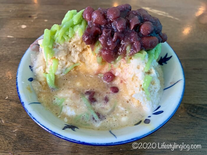 グラマラッカとココナッツミルクのバランスが良いKwong Wah Ice Kacang（光華）のチェンドル