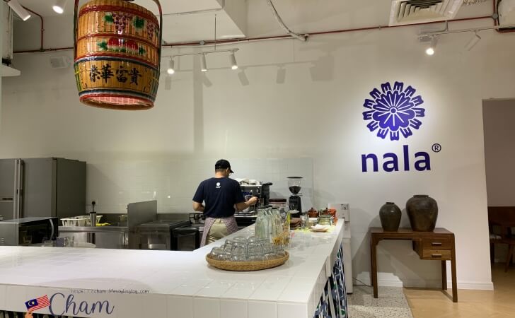 セントラルマーケットにあるNala Kasturiのカフェ