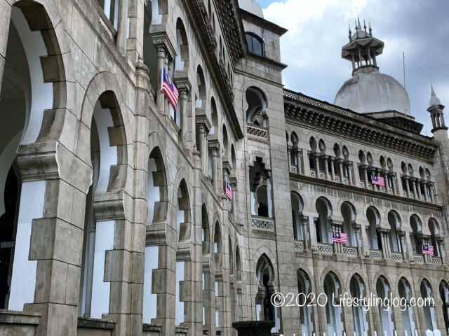 Malayan Railway Administration Buildingの建築デザイン外観