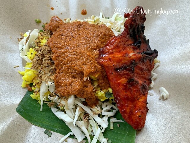 KELATE KITCHENのNasi Kerabu Ayam Bakar