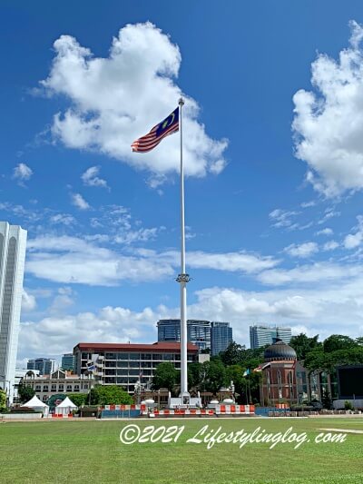 Dataran Merdeka（ムルデカ広場）にあるフラッグポール