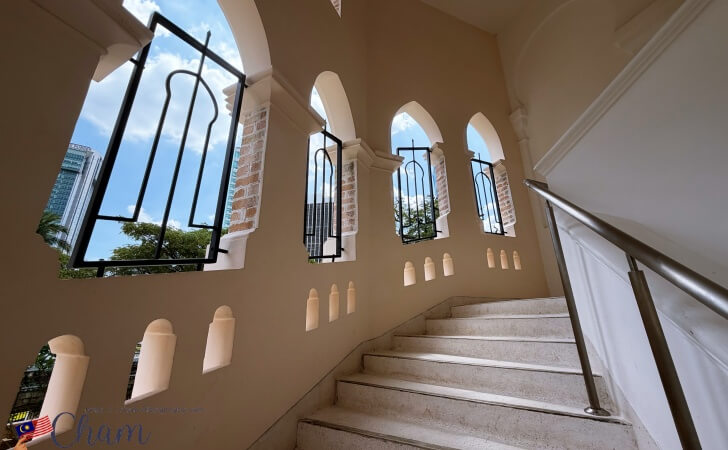 スルタン・アブドゥル・サマド・ビルの階段