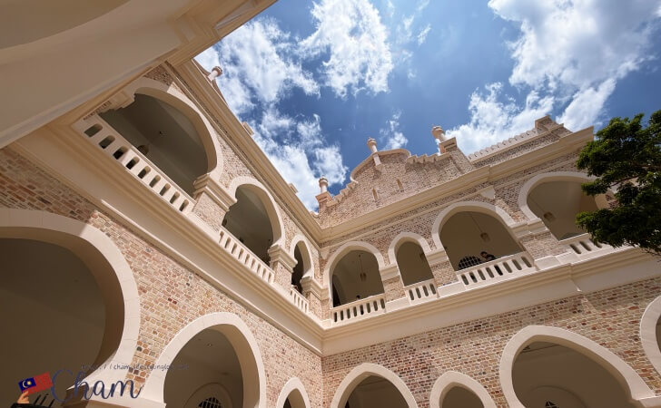 Sultan Abdul Samad Buildingから見える青空