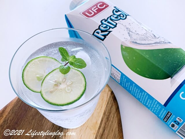 市販のココナッツウォーター（UFC Refresh Coconut Water）