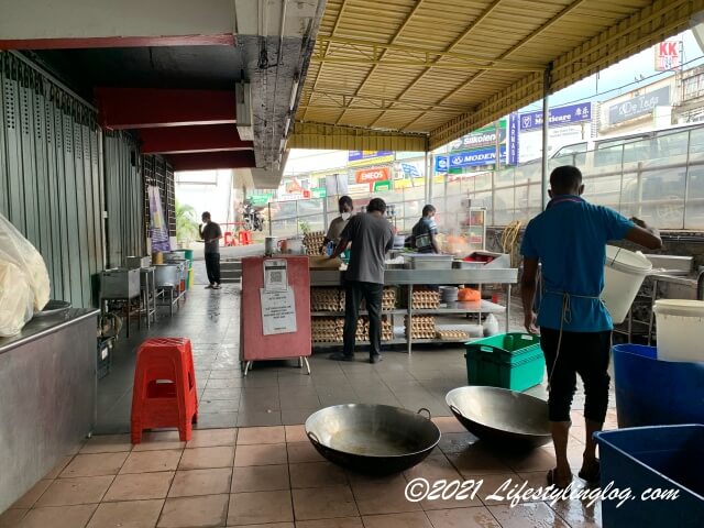 BUMBUNG NASI LEMAK PJ SS2の店内