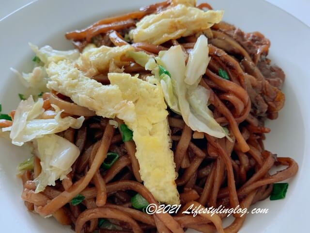 何九海南茶店（Ho Kow Hainam Kopitiam）の炒麺