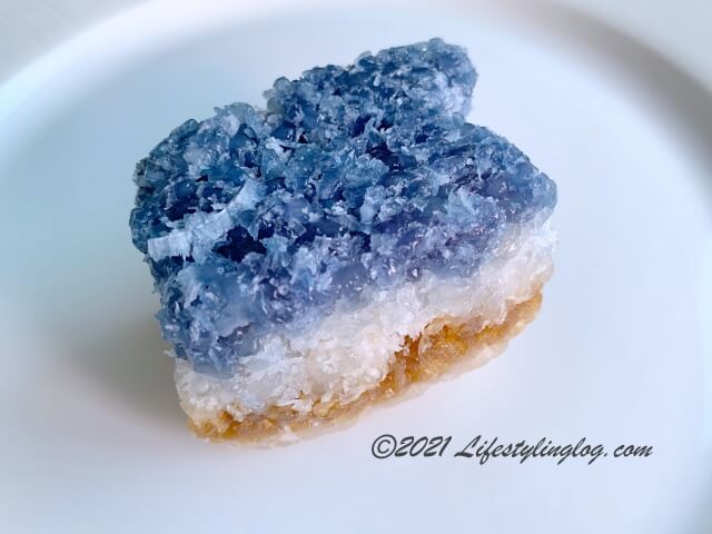 Kuih Sago Lapis（サゴを使った伝統菓子）