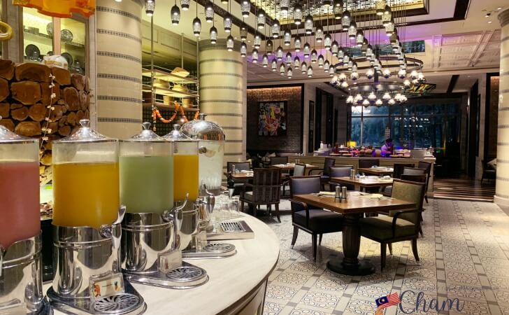 Mandarin Oriental Kuala Lumpur（マンダリンオリエンタルクアラルンプール）の朝食ビュッフェがあるモザイクレストラン