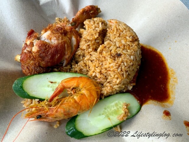 Nasi Lemak Goreng Chef FauzeyのNasi Lemak Gorengセット