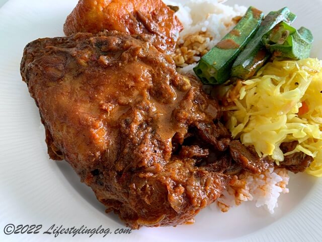 Nasi Kandar Kudu Bin Abdulの甘口に味つけしたチキン