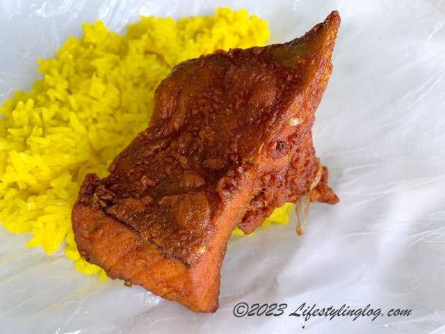 魚の唐揚げのIkan Goreng