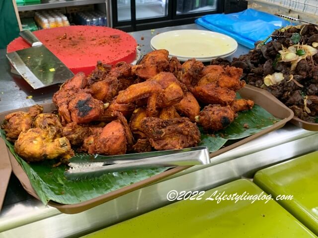 Nasi Lemak Royale KedahのAyam Goreng（アヤムゴレン）