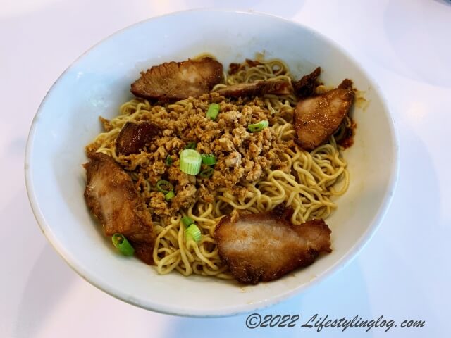 面対面（Face To Face Noodle House）のSarawak Noodles