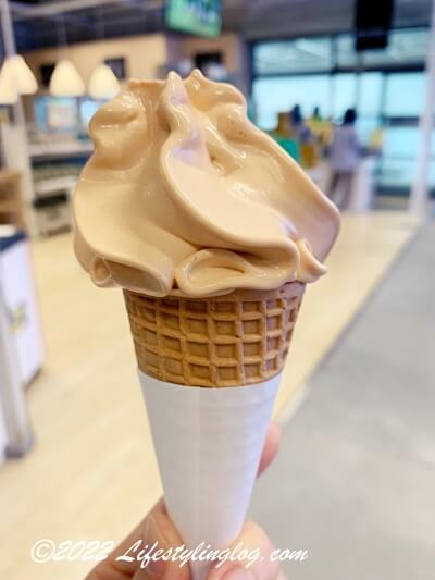 マレーシアのIKEAで販売されているSalted Gula Melaka Soft Serve