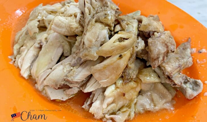 中華茶室(Kedai Kopi Chung Wah)の海南チキン