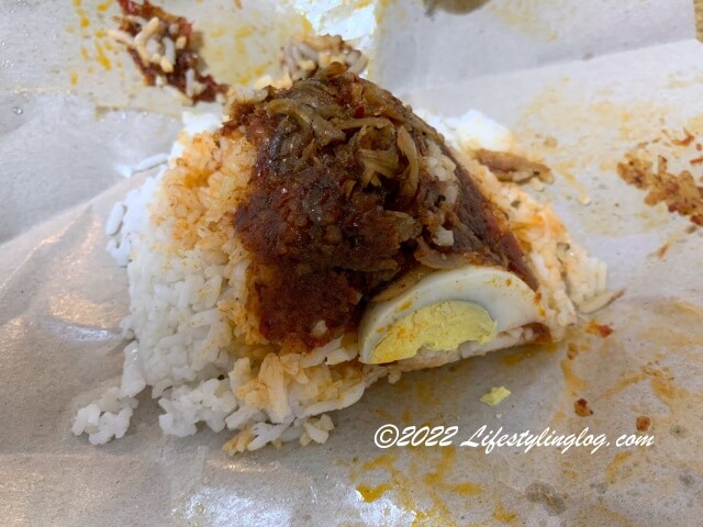 Kong Thai LaiのNasi Lemak Ikan Bilis