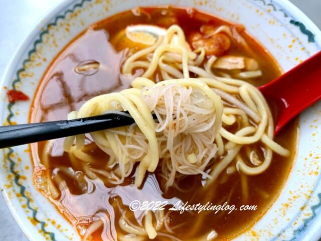 ビーフンミーを使っているペナン福建麺