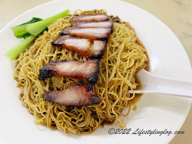 叉焼雲呑麺（チャーシューワンタンミー）