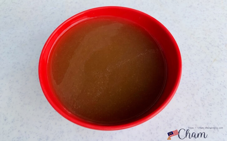 おかわり用のバクテーのスープ