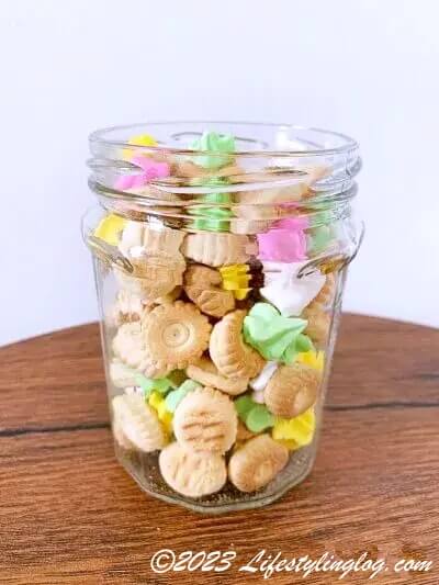 Iced Gem Biscuits