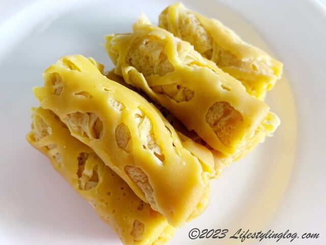 網のパンという意味を持つRoti Jala（ロティジャラ）