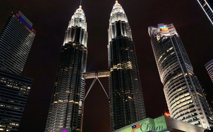 クアラルンプールのペトロナスツインタワー