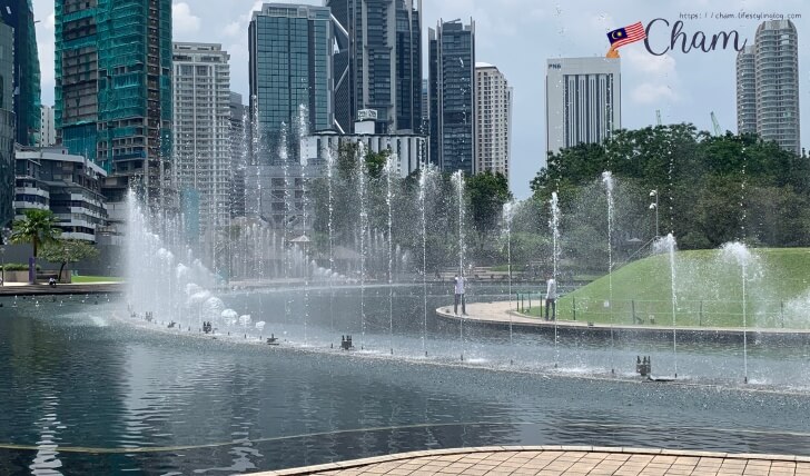 KLCC公園(KLCC Park)の噴水