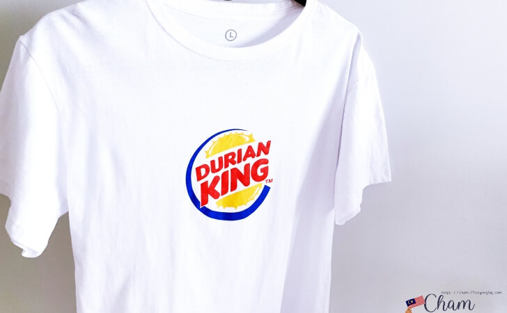APOM！のパロディTシャツ