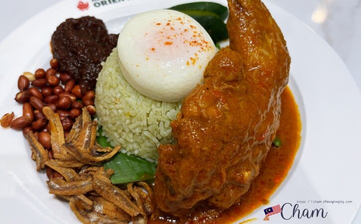 オリエンタルコピのNasi Lemak＋チキンルンダン