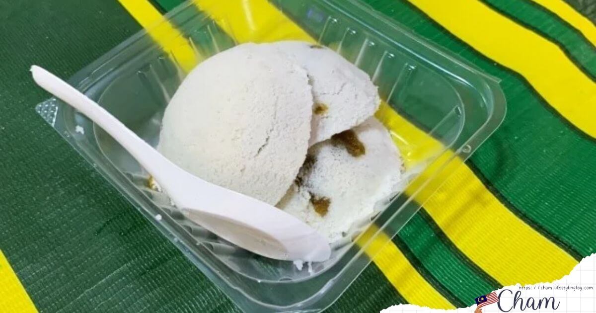 マレーシアのマレー伝統蒸し菓子のPutu Piring（プトゥピリン）